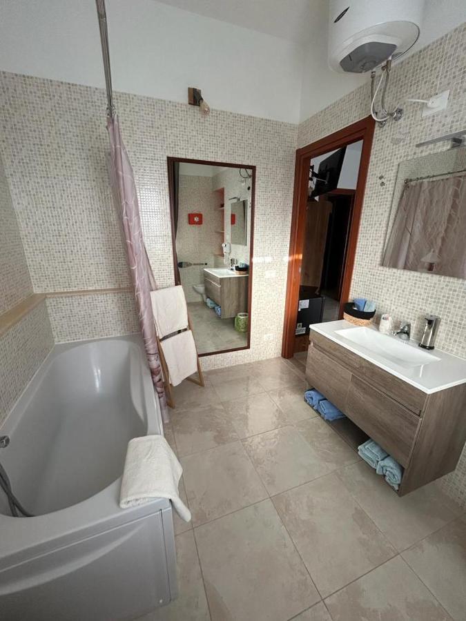 تيرمولي Triangolo Delle Bermuda B&B المظهر الخارجي الصورة